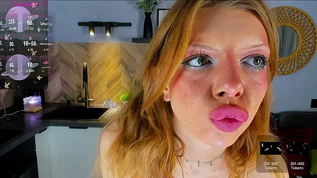 Hannah Carr online show from 10, 3, 2026