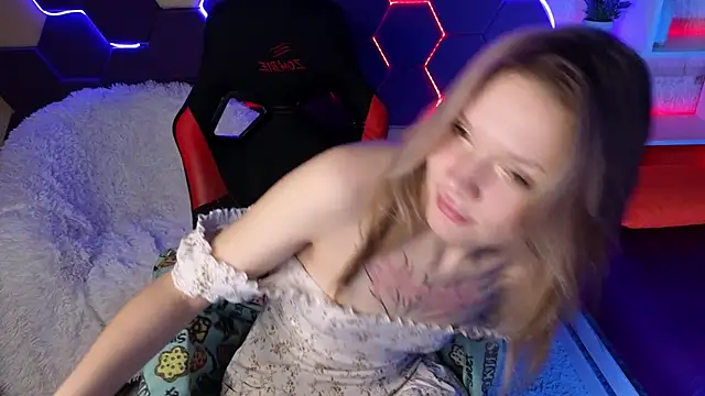 Snapshot of LitaBrom chatting on 18, 1, 2025 LitaBrom online show from 18, 1, 2025