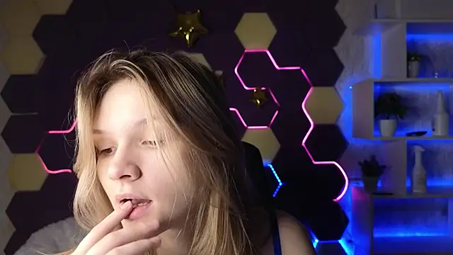 Snapshot of LitaBrom chatting on 30, 1, 2025 LitaBrom online show from 30, 1, 2025