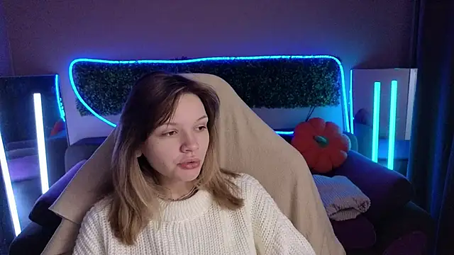 Snapshot of LitaBrom chatting on 15, 11, 2025 LitaBrom online show from 15, 11, 2025