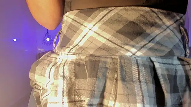 IamNayuta online show from 11, 4, 2026