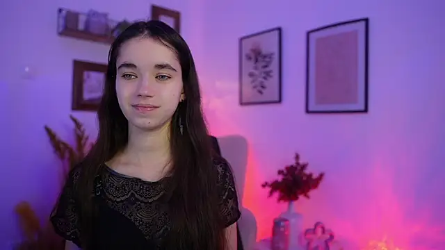 Gia Paige18 online show from 25, 11, 2025