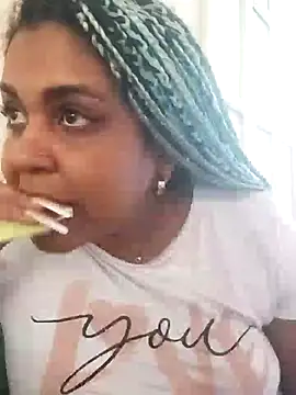 ELLA KELLY online show from 23, 1, 2025