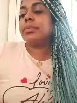 ELLA KELLY online show from 29, 1, 2025