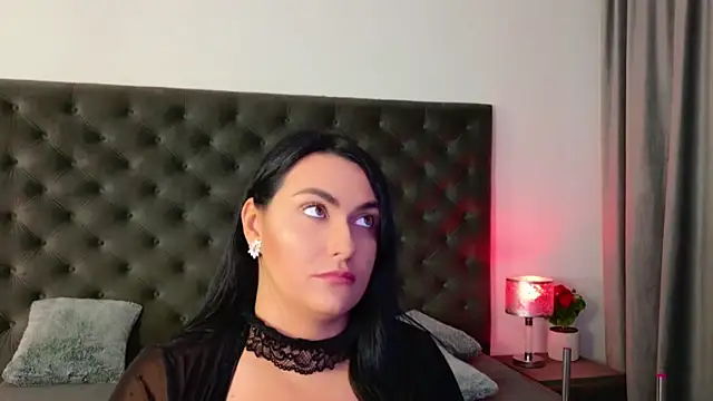 KrisNoir online show from 12, 10, 2025