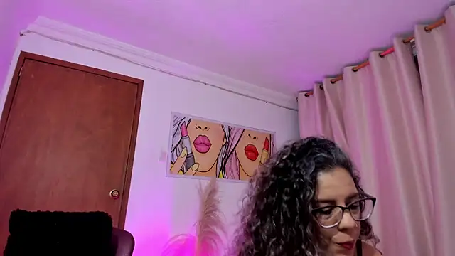 StarMilf online show from 14, 6, 2026