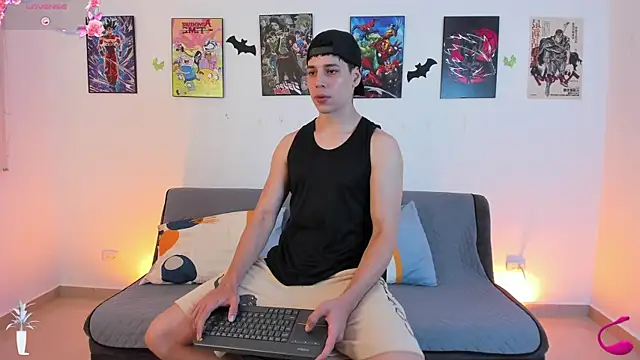 jonathanjoestar  online show from 9, 11, 2025