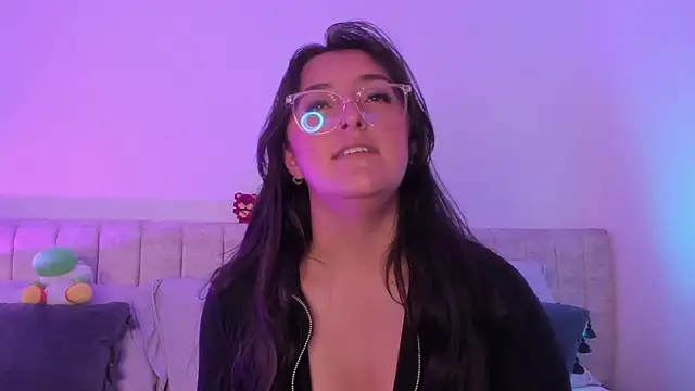 Kathia Morelli online show from 13, 2, 2025