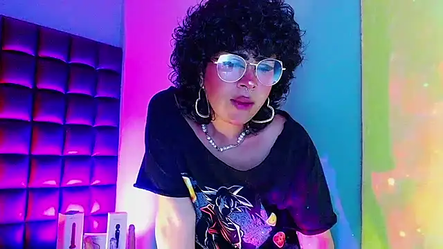 kuromi69 online show from 18, 12, 2024