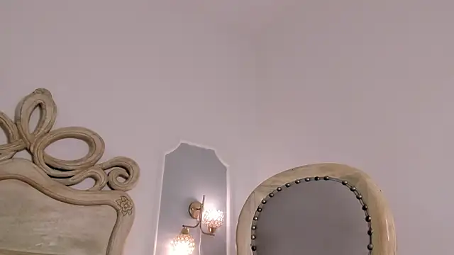 Sara  Williams online show from 20, 9, 2025