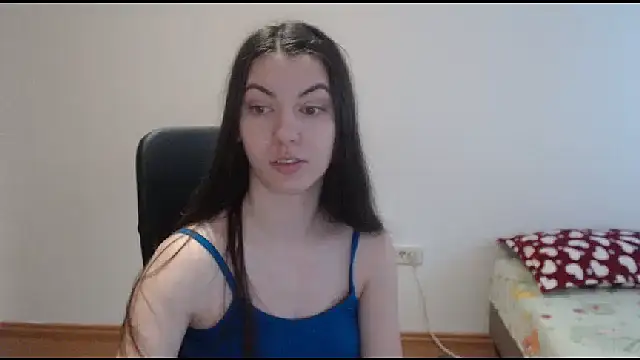 Snapshot of CuteJollie4U chatting on 1, 1, 2025 CuteJollie4U online show from 1, 1, 2025