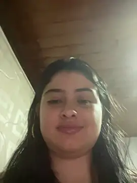 Stephania 18 online show from 18, 3, 2025