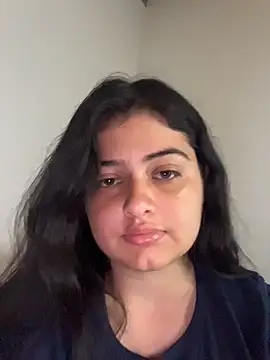 Stephania 18 online show from 12, 11, 2025