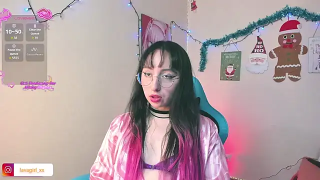 Snapshot of Julieta_cott chatting on 13, 12, 2025 Julieta cott online show from 13, 12, 2025