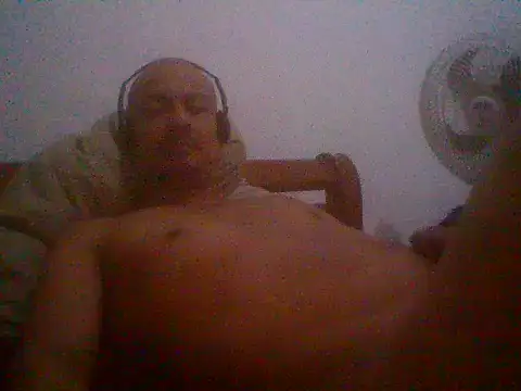 Snapshot of snoppie chatting on 18, 2, 2026 snoppie online show from 18, 2, 2026