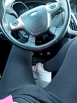 GatitaXD27 online show from 13, 1, 2025