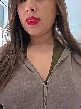 GatitaXD27 online show from 24, 11, 2025