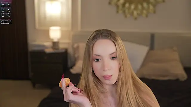 Linda054 online show from 22, 10, 2025