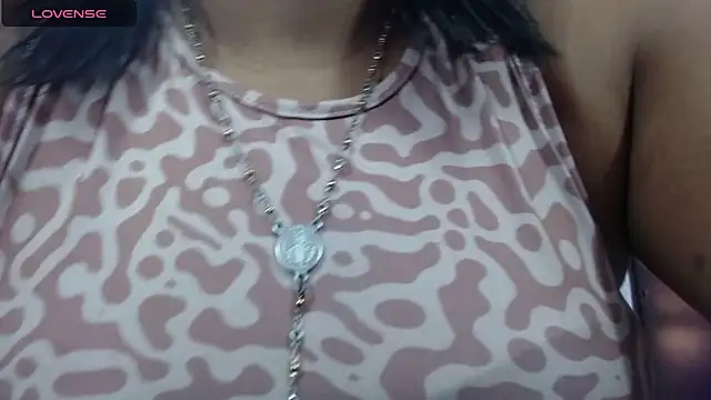 Snapshot of ozuna_sex chatting on 10, 2, 2025 ozuna sex online show from 10, 2, 2025
