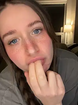 nerdynina online show from 23, 4, 2026