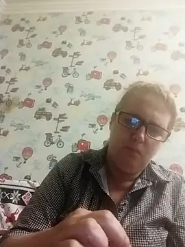 Snapshot of Forest-Lady chatting on 8, 9, 2025 Forest-Lady online show from 8, 9, 2025
