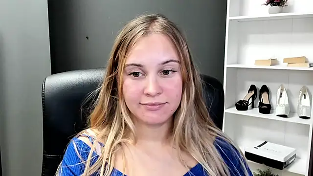 kitty valeria online show from 22, 7, 2026