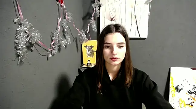 lady olivia  online show from 18, 12, 2024