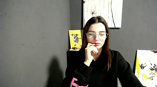 lady olivia  online show from 21, 1, 2025