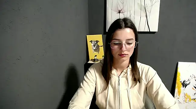 lady olivia  online show from 3, 2, 2025