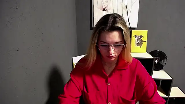 Snapshot of lady_olivia_ chatting on 24, 4, 2026 lady olivia online show from 24, 4, 2026