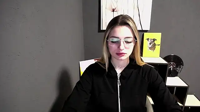 Snapshot of lady_olivia_ chatting on 27, 4, 2026 lady olivia online show from 27, 4, 2026
