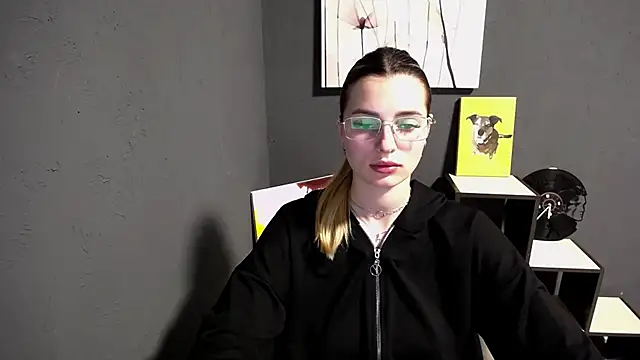 Snapshot of lady_olivia_ chatting on 15, 5, 2026 lady olivia online show from 15, 5, 2026