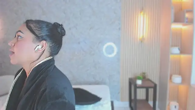 Snapshot of ximena_case chatting on 6, 10, 2025 ximena case online show from 6, 10, 2025