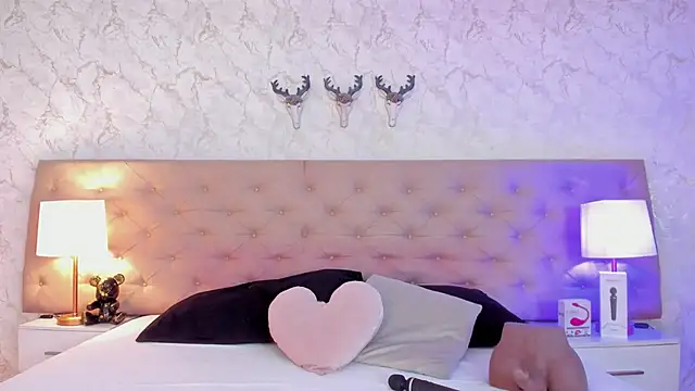 SofieReyes online show from 14, 3, 2025