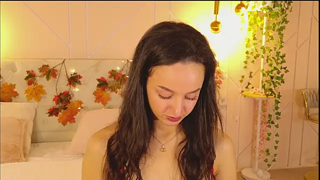 Lolly Neal online show from 26, 10, 2025