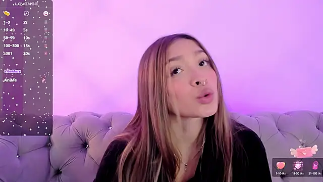 Snapshot of Victoria_Adams14 chatting on 9, 1, 2025 Victoria Adams14 online show from 9, 1, 2025