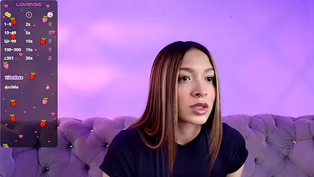 Snapshot of Victoria_Adams14 chatting on 22, 3, 2025 Victoria Adams14 online show from 22, 3, 2025