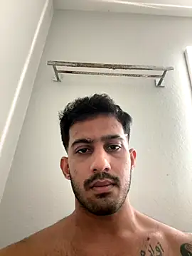 Notahuman1082 online show from 5, 12, 2025