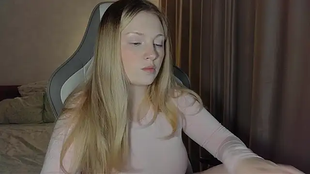 Snapshot of x_ivy_x chatting on 23, 4, 2026 x ivy x online show from 23, 4, 2026