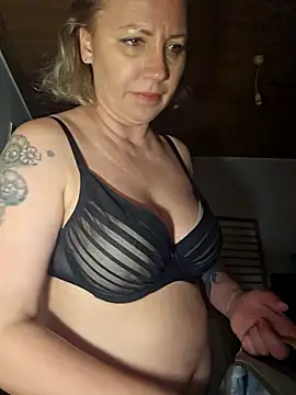 zarina3003 online show from 3, 4, 2026