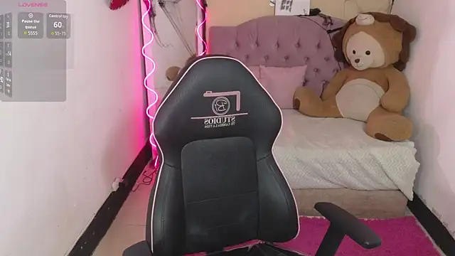 Chiara tay online show from 6, 11, 2025