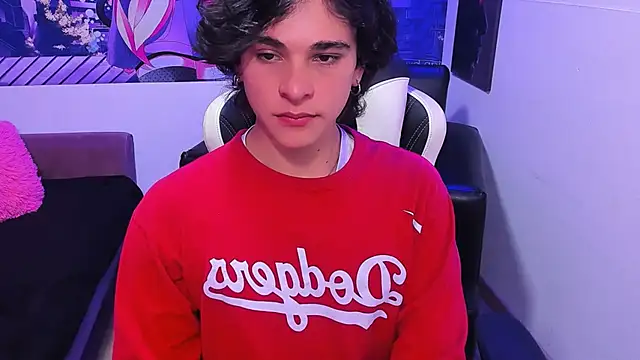 Luke Howland online show from 30, 1, 2025