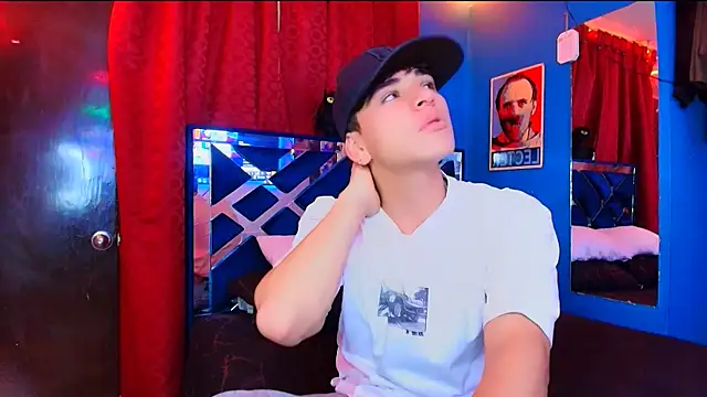 Snapshot of Luke_Howland chatting on 3, 3, 2026 Luke Howland online show from 3, 3, 2026