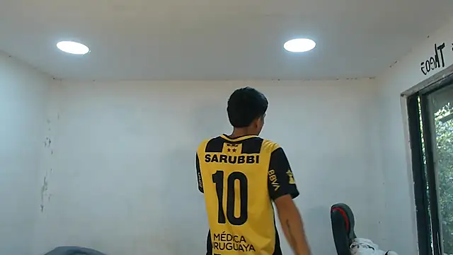 danielitopapuu online show from 4, 11, 2025