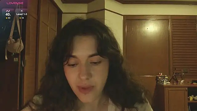 Snapshot of sadetuiningaa chatting on 19, 3, 2025 sadetuiningaa online show from 19, 3, 2025