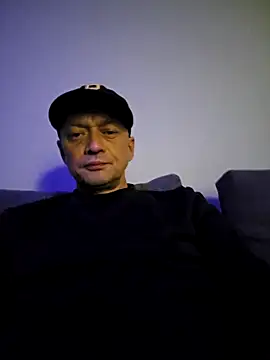 McdyllanXX online show from 5, 2, 2025