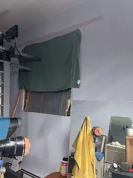 Brando2585 online show from 11, 4, 2026