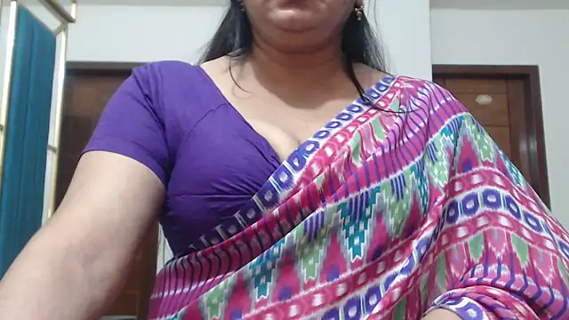 Snapshot of desi-maisa130 chatting on 18, 5, 2026 desi-maisa130 online show from 18, 5, 2026