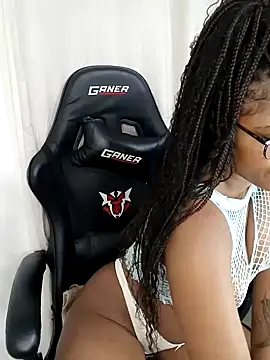 charmainexxx online show from 27, 9, 2025