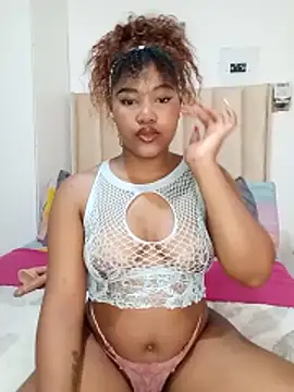 charmainexxx online show from 27, 11, 2025